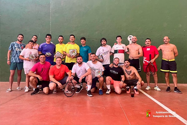 Julio Sánchez y Diego Taracena se alzan con el título en el torneo de frontón