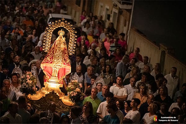 Nuestra Señora Virgen de la Granja, procesionó un año más por las calles de Yunquera