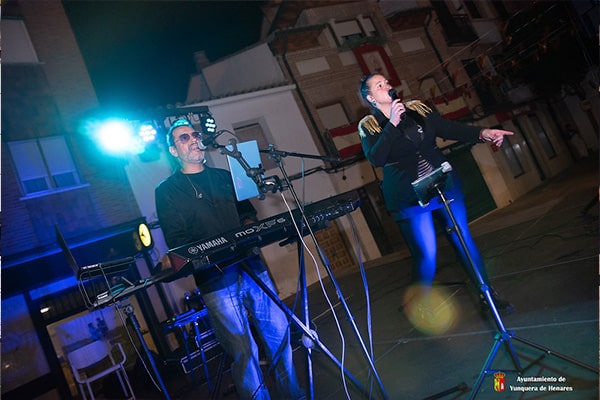 Sara Music puso el broche final al día