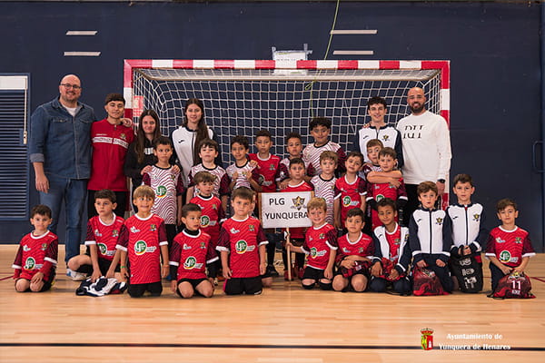 El Polideportivo “García Fraguas” de Marchamalo fue el escenario del cierre de la Liga “Futuros Campeones” de fútbol sala