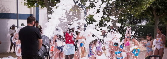 ¡Tarde de espuma con los peques en El Jaenal!