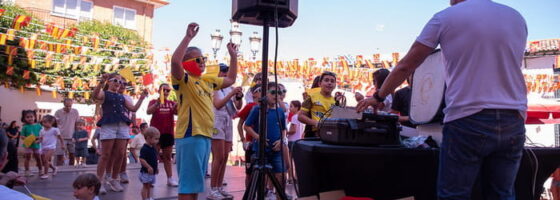 El Dia del Nino llena la Plaza de La Casilla de juegos musica y diversion