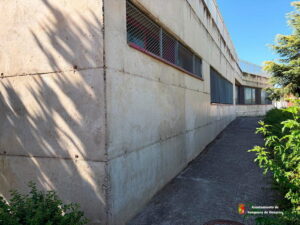 El Ayuntamiento de Yunquera continúa con la limpieza de pintadas y grafitis en diferentes espacios del municipio