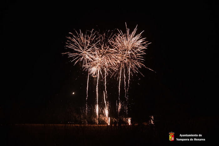 Los fuegos artificiales ponen el broche final a las Fiestas en honor a la Virgen de la Granja 2026
