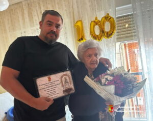 Muchas felicidades Vicenta
