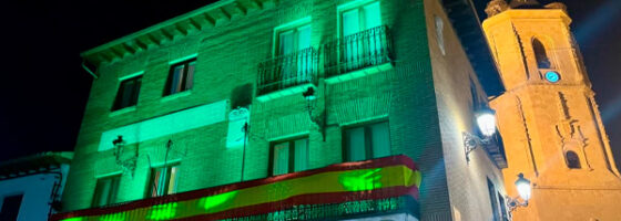 El edificio Municipal de Usos Múltiples se ilumina de verde con motivo del Día de la Salud Mental
